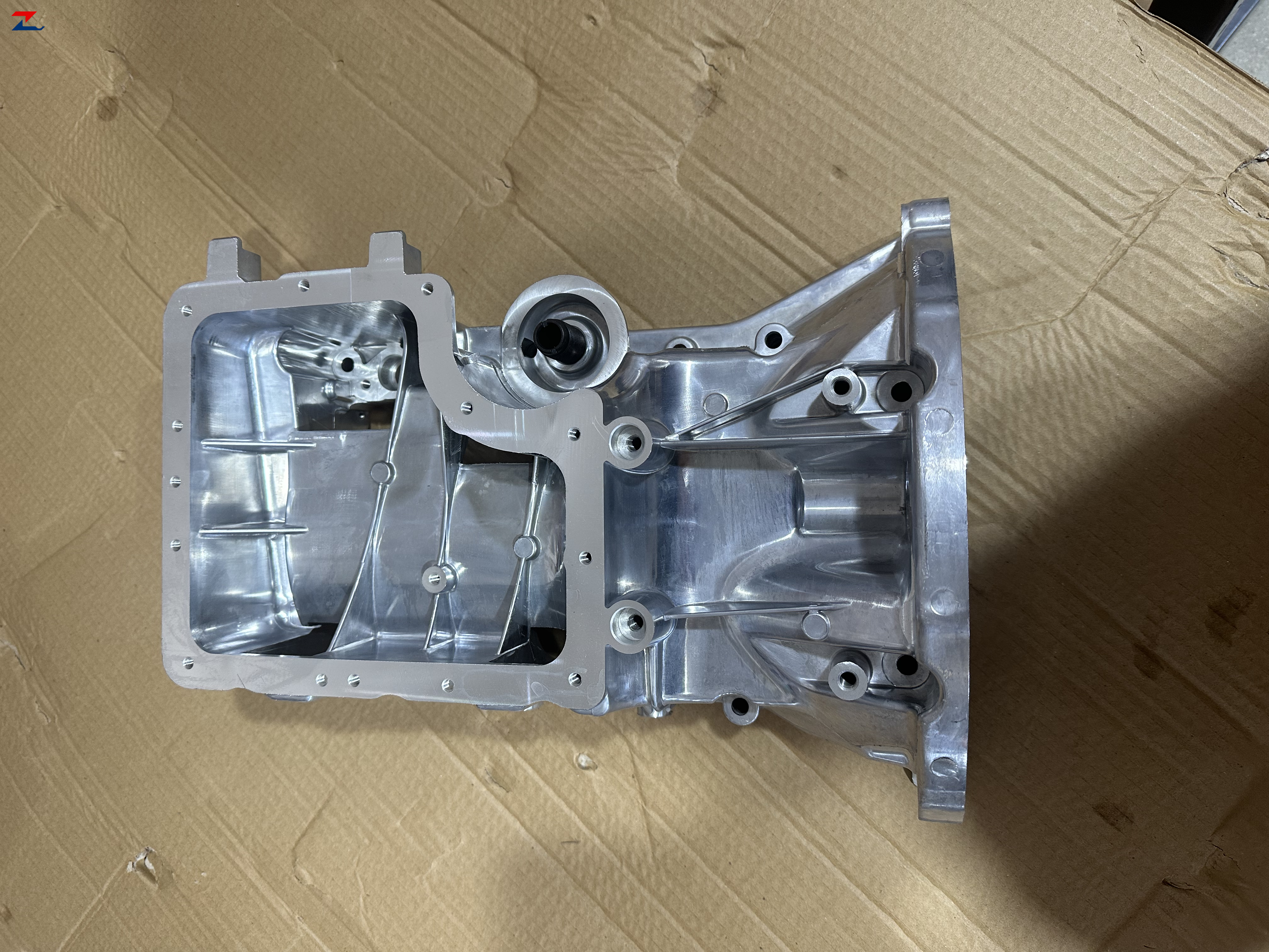 2113503921 Passend für moderne HYUNDAI HENNER Kia Motorwannen G4LA G4LC 